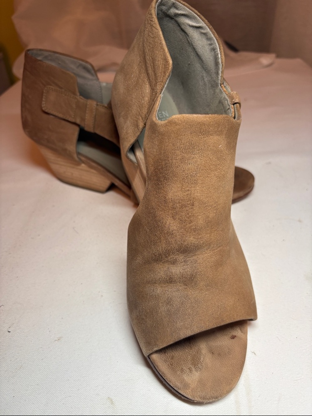 Eileen Fisher Brown Leather Size 8